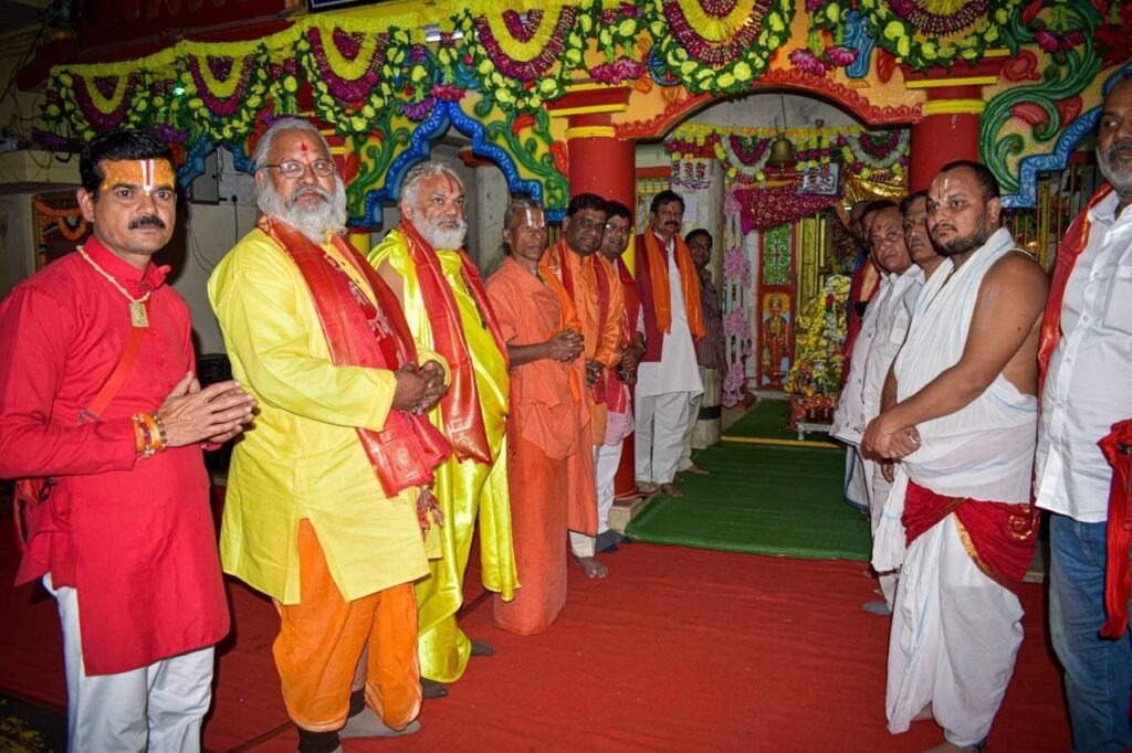 Rath Yatra — meetings and media — photo 9