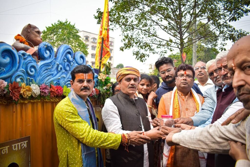 Rath Yatra — the rath and the procession — photo 9
